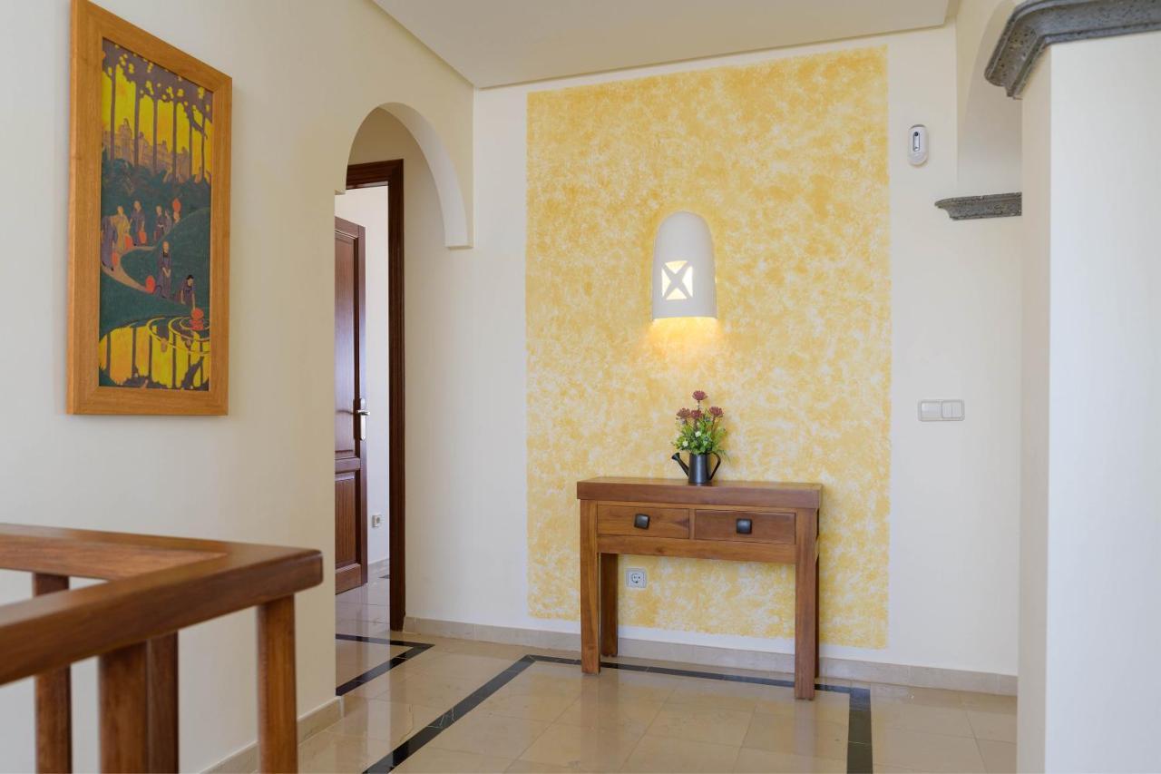 Villa Los Dragos Плая Бланка Екстериор снимка