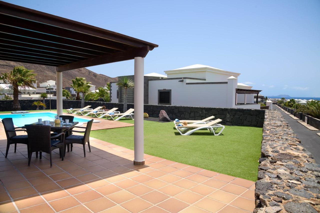 Villa Los Dragos Плая Бланка Екстериор снимка
