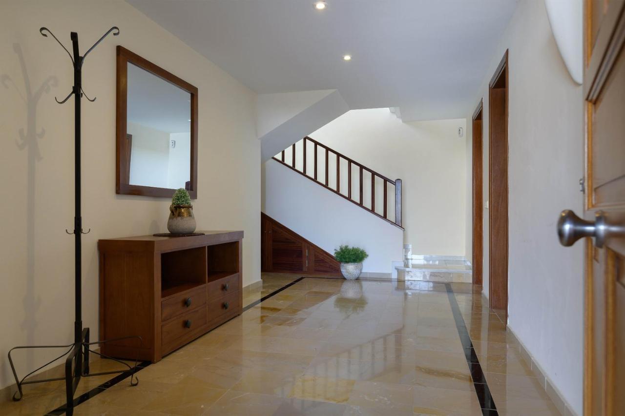 Villa Los Dragos Плая Бланка Екстериор снимка
