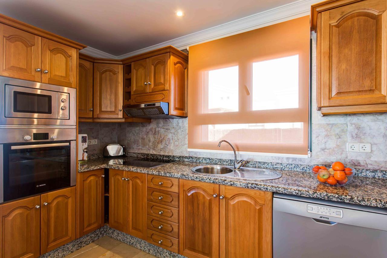Villa Los Dragos Плая Бланка Екстериор снимка